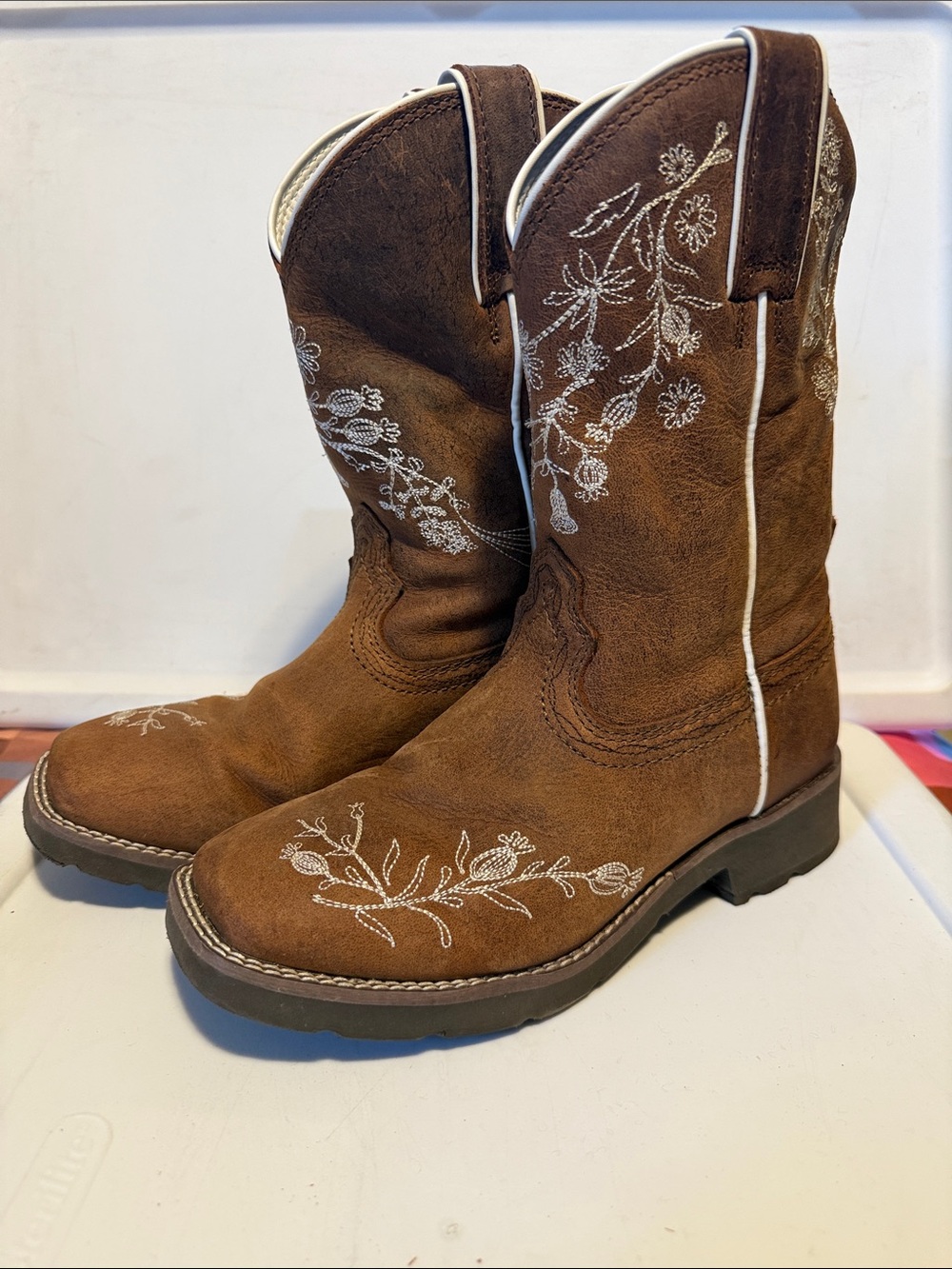 Shyanne Brown Suede Floral Embroidered Western Cowboy Boots